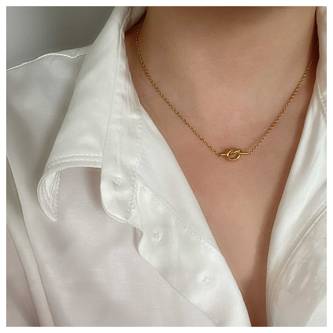 Edan Knot Necklace-Gold